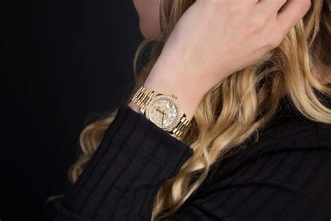 foto donne con rolex|rolex insta.